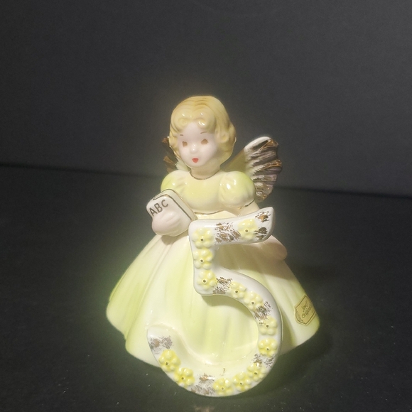 Josef Originals Yellow Angel Figurine with Number 5 - Picture 1 of 6